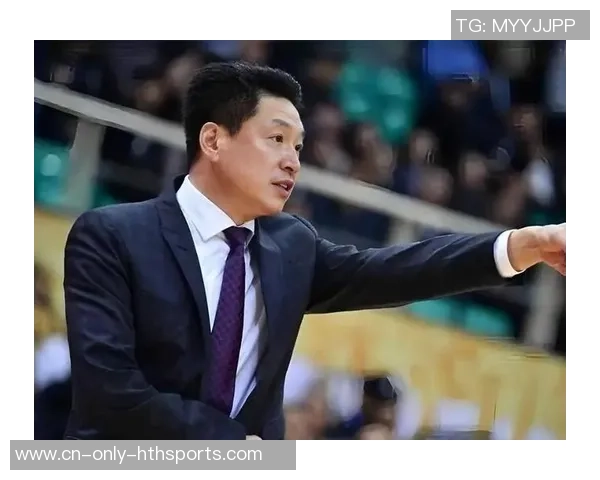 李春江曩昔复盘录像到清晨4点 腰伤导致腿现在还麻